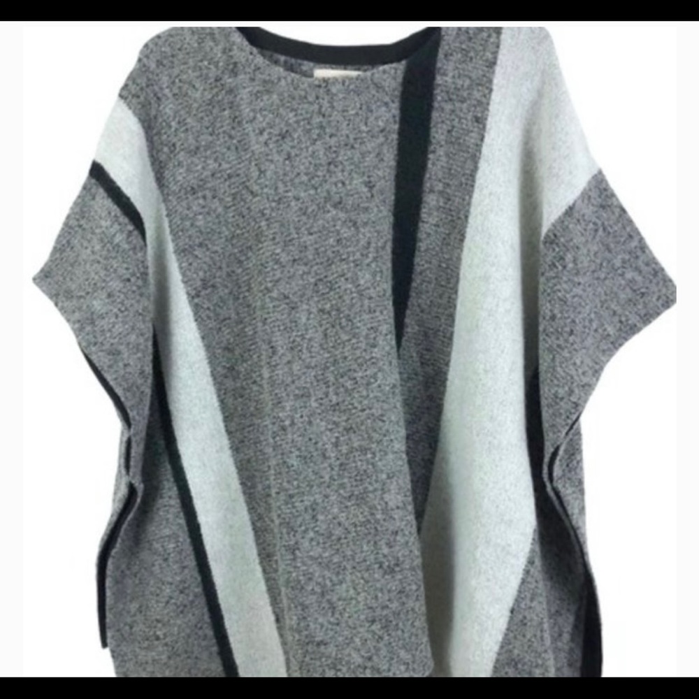 Sweater poncho
